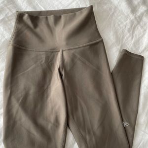 Alo Yoga High Waist 7/8 Airlift Legging Women’s Size XXS